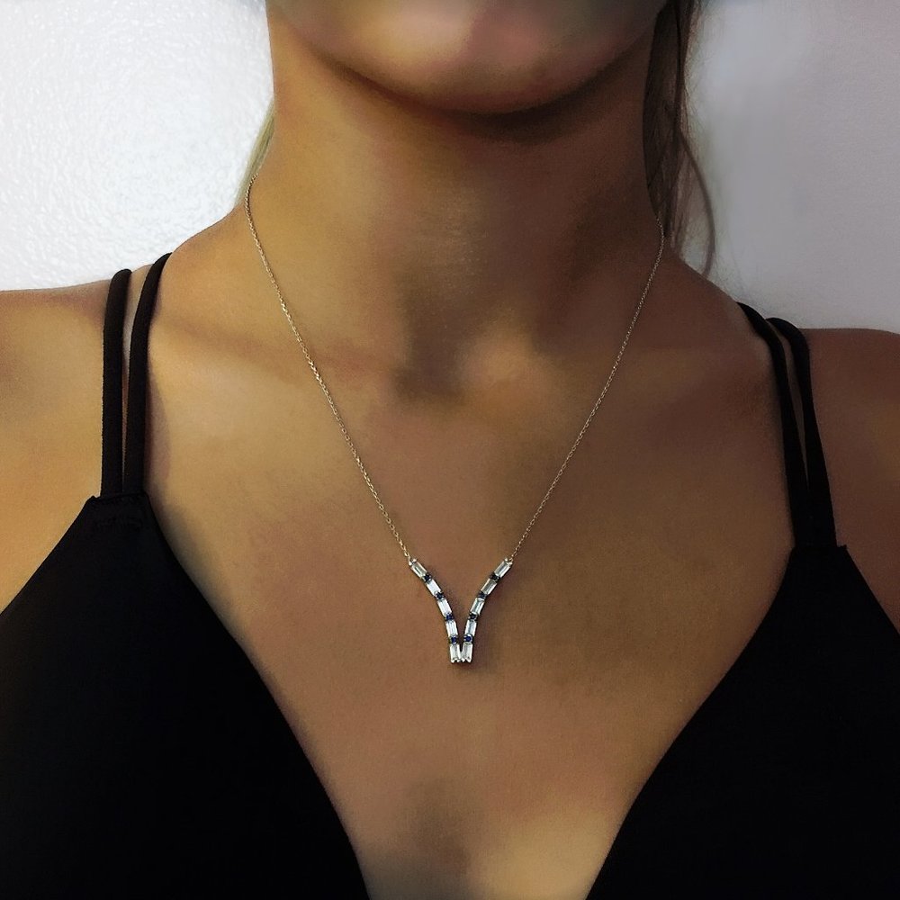 NWT Baquette Zirconia V Sterling Silver Necklace